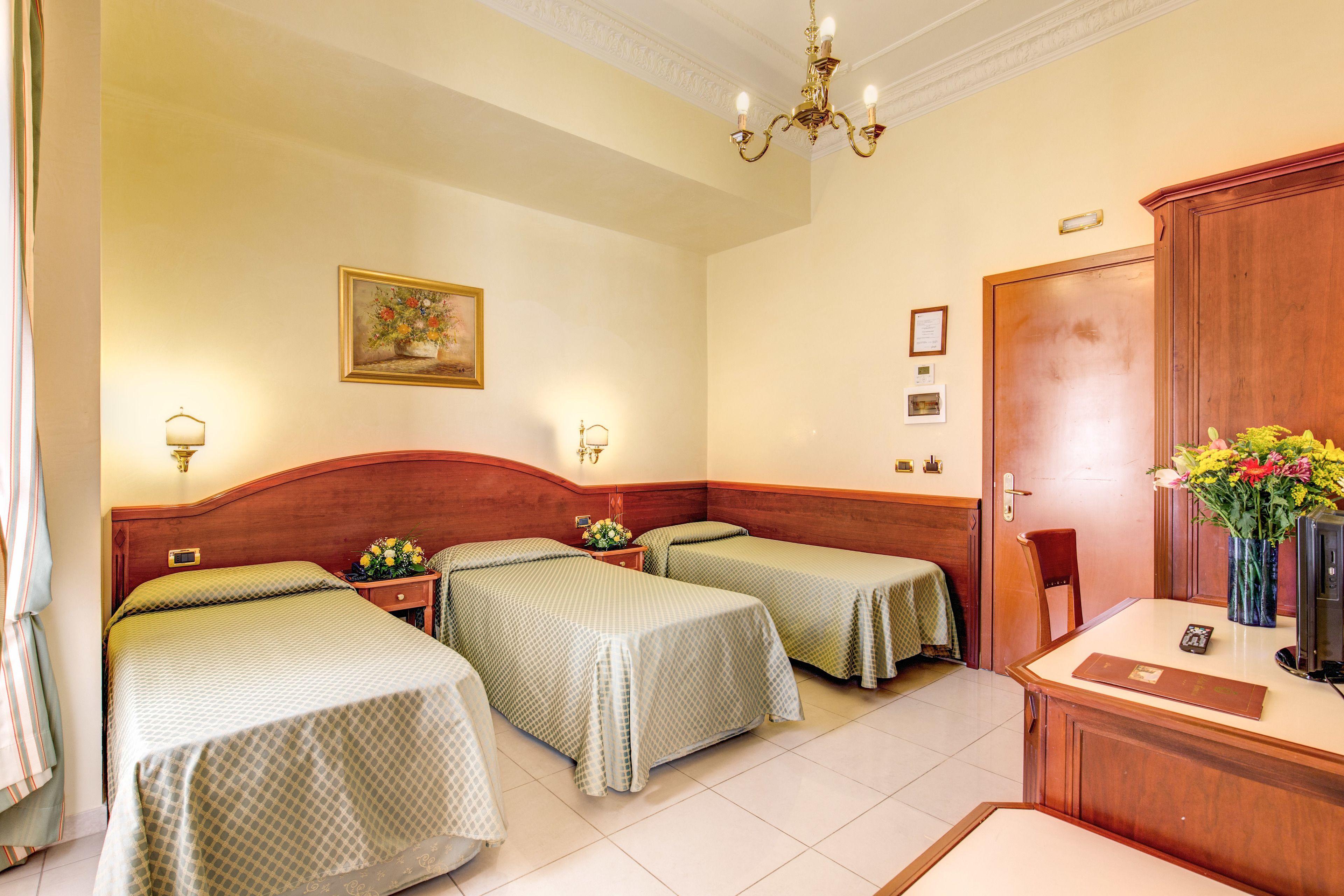 Quadruple Room,1709862128:JPEG